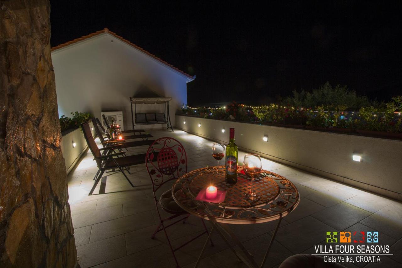 Villa Four Seasons, Heated Pool And 3 En-Suite Bathrooms Velika Čista Kültér fotó